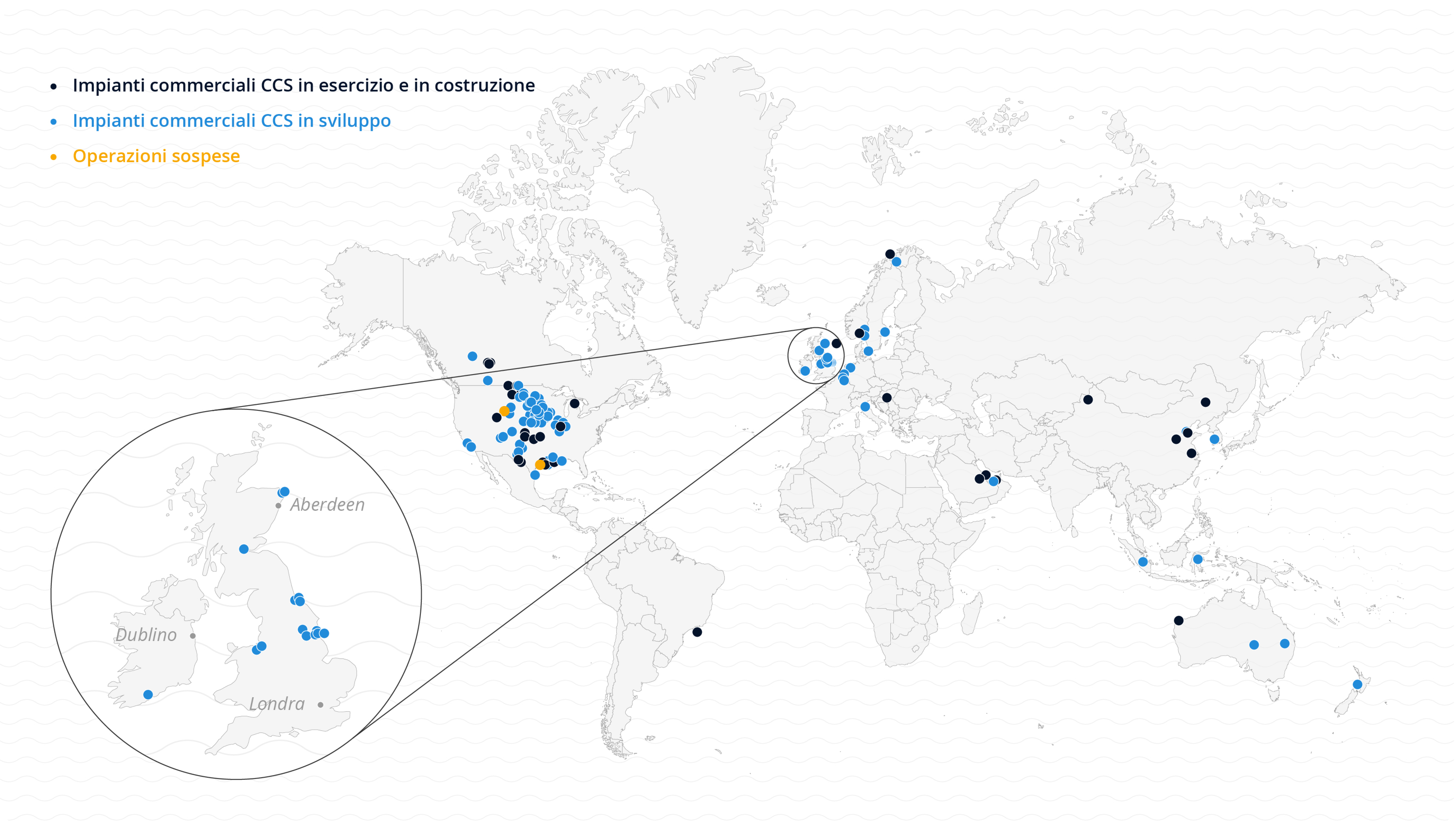 Cartina del mondo mostra la diffusione a livello globale degli impianti commerciali CCS in esercizio, in costruzione, in sviluppo, nonché le operazioni relative alla CCS sospese.